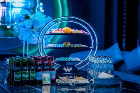 茂名KTV招聘,茂名夜场招聘,携手共进攀登职场新高峰